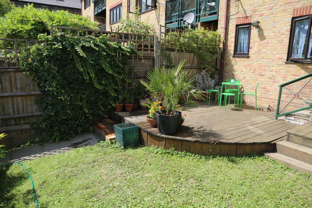 Shoreditch 1 With Garden ลอนดอน ห้อง รูปภาพ
